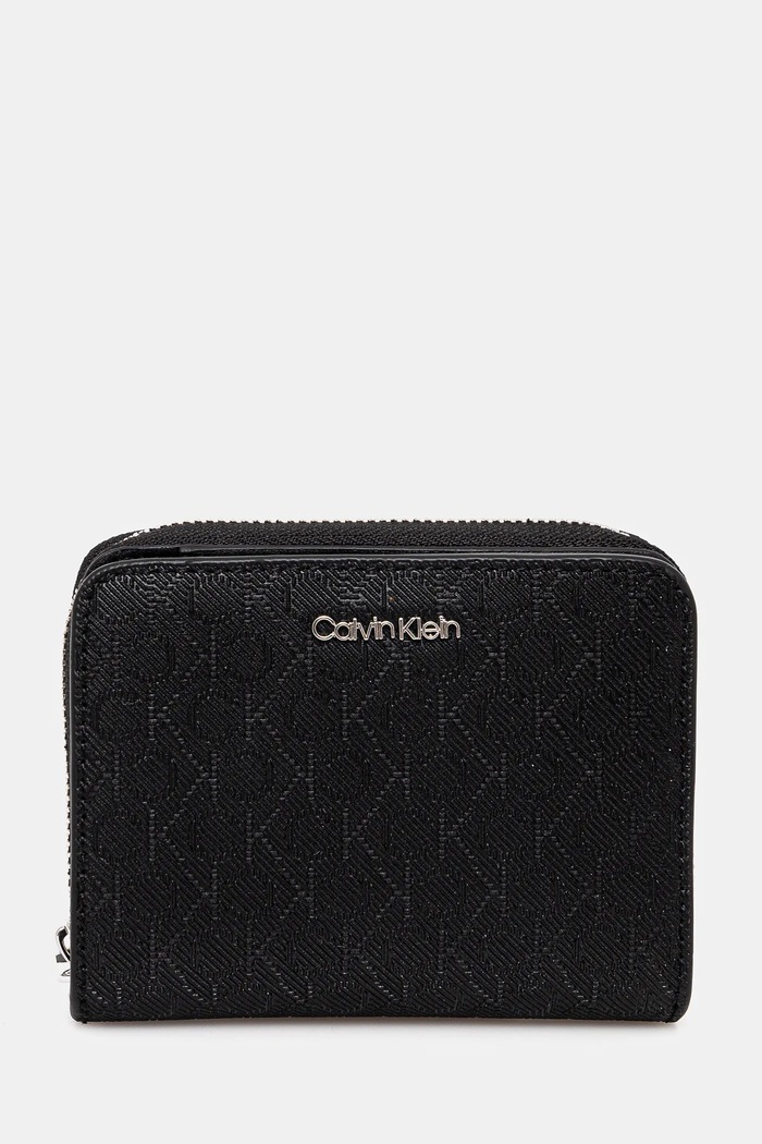 Novčanik Calvin Klein imitacija zrnate kože crna K60K612825