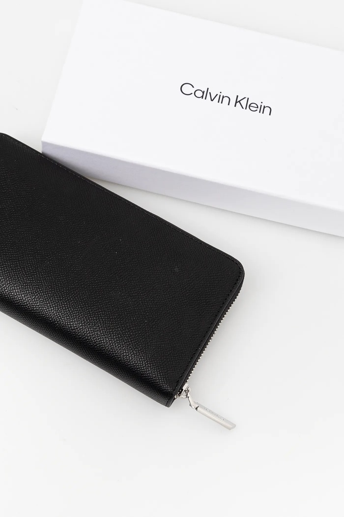 Akcesoria Calvin Klein portfel K60K613070 czarny