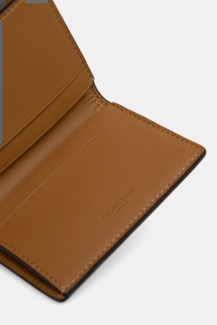 Кожен портфейл Coach бежов CZ111