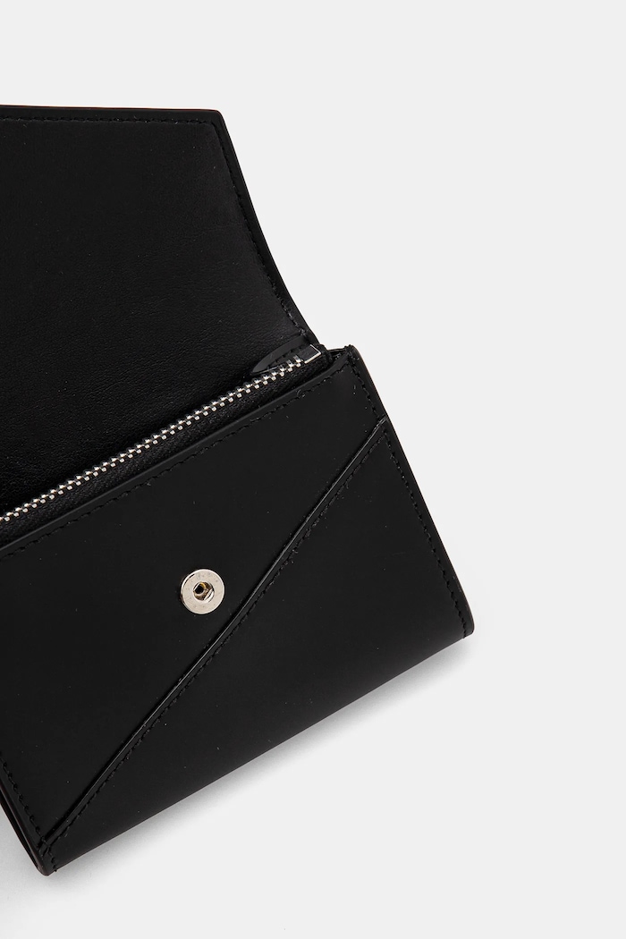 Αξεσουάρ Δερμάτινο πορτοφόλι MM6 Maison Margiela SA5UI0010.P7183 μαύρο
