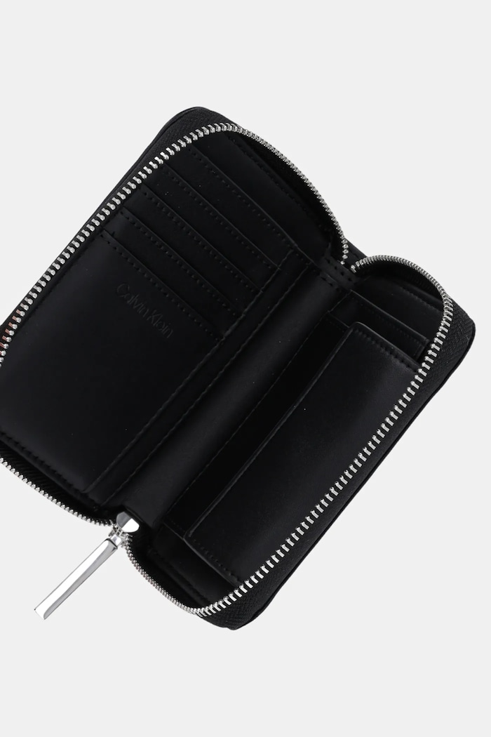 Kiegészítők Calvin Klein pénztárca K60K612958 fekete