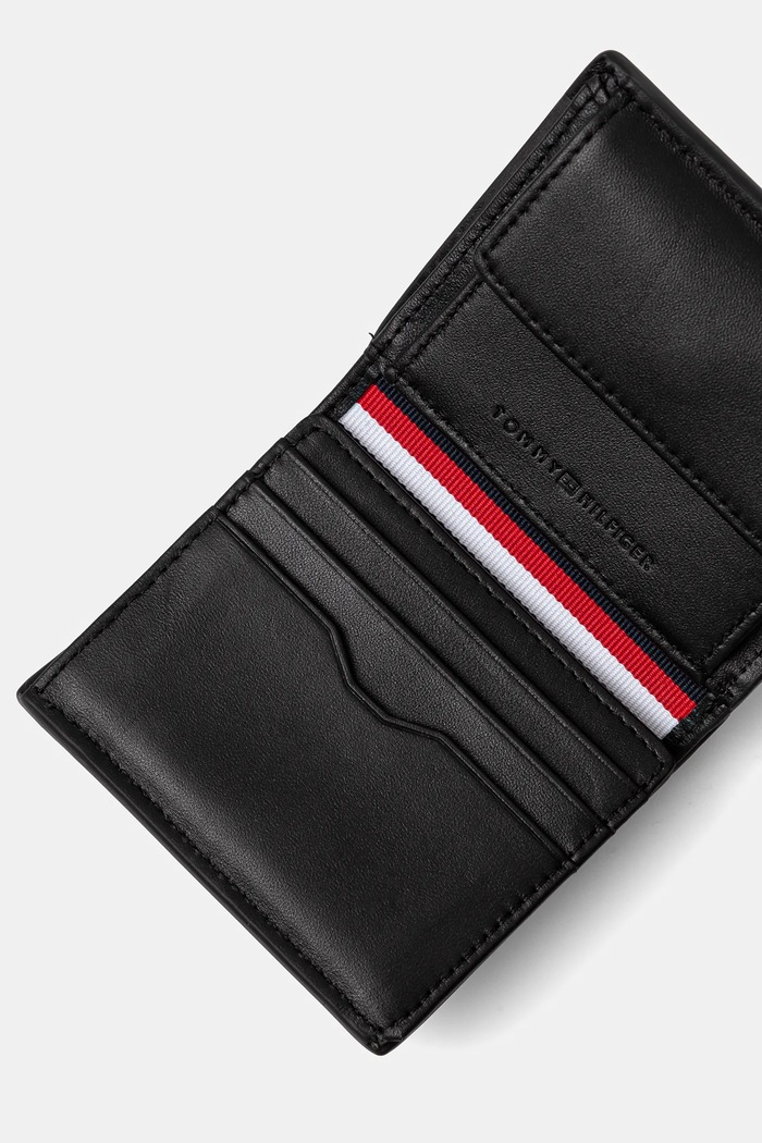 Doplňky Kožená peněženka Tommy Hilfiger AM0AM13045 černá