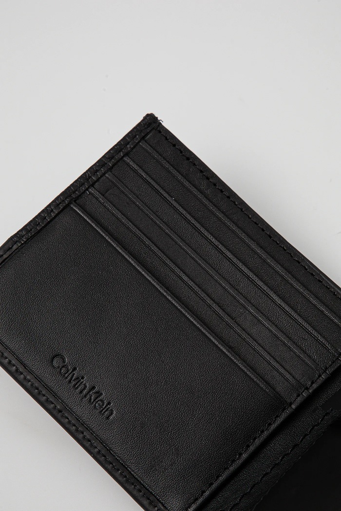 Kožená peněženka Calvin Klein K50K512858 černá SS25