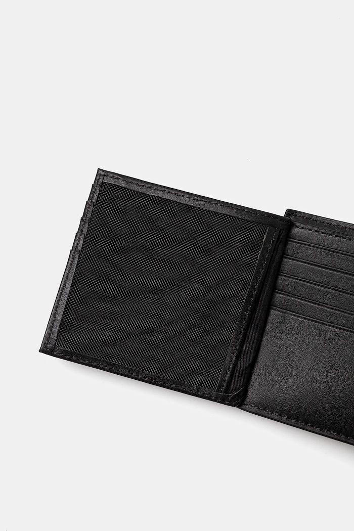 Πορτοφόλι Calvin Klein μαύρο K50K512865