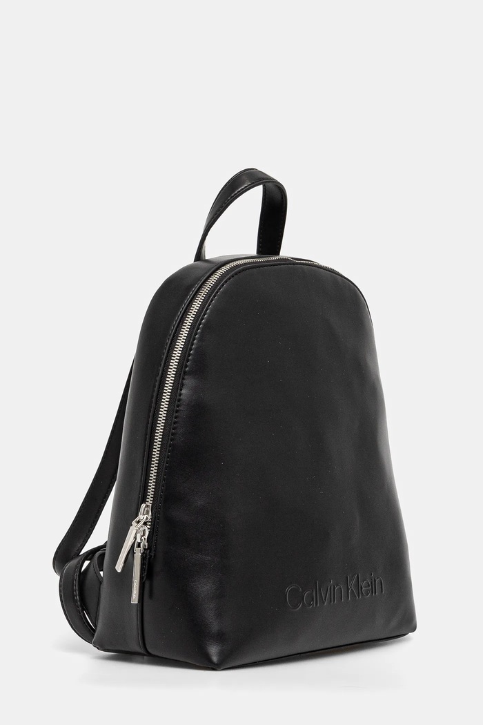 Batoh Calvin Klein K60K613185 černá SS25