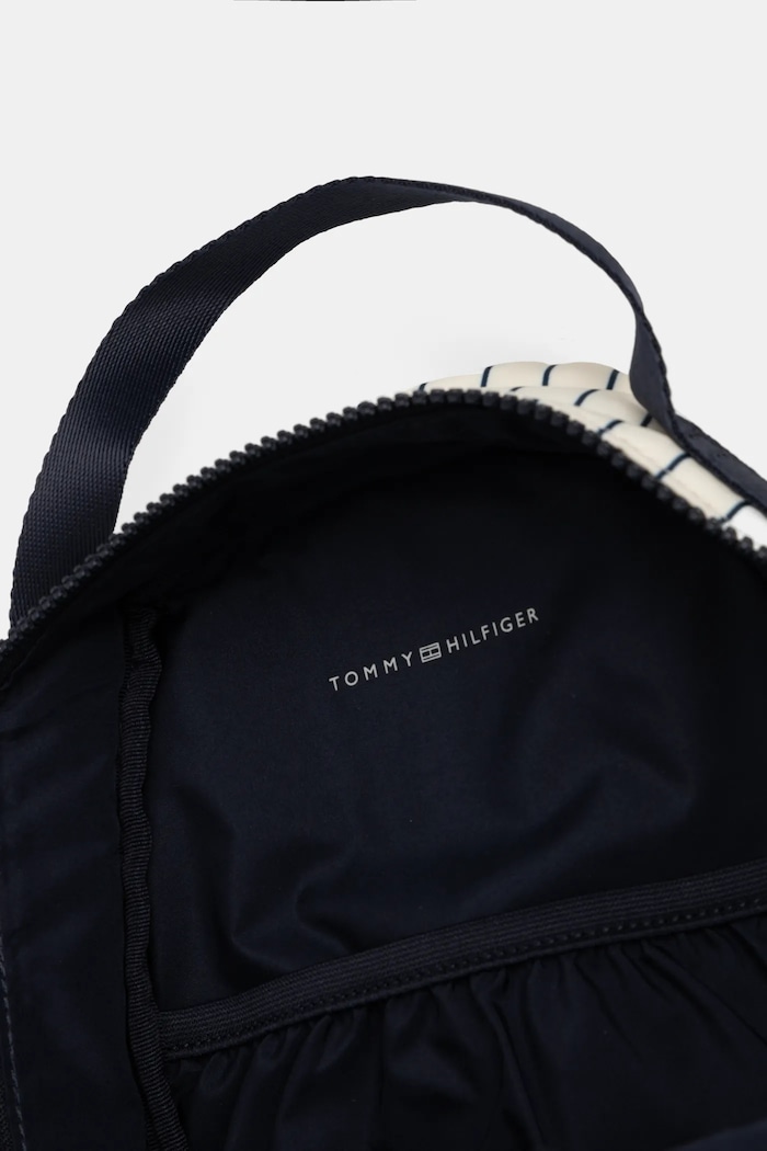 Detský ruksak Tommy Hilfiger AU0AU01946.PPYA
