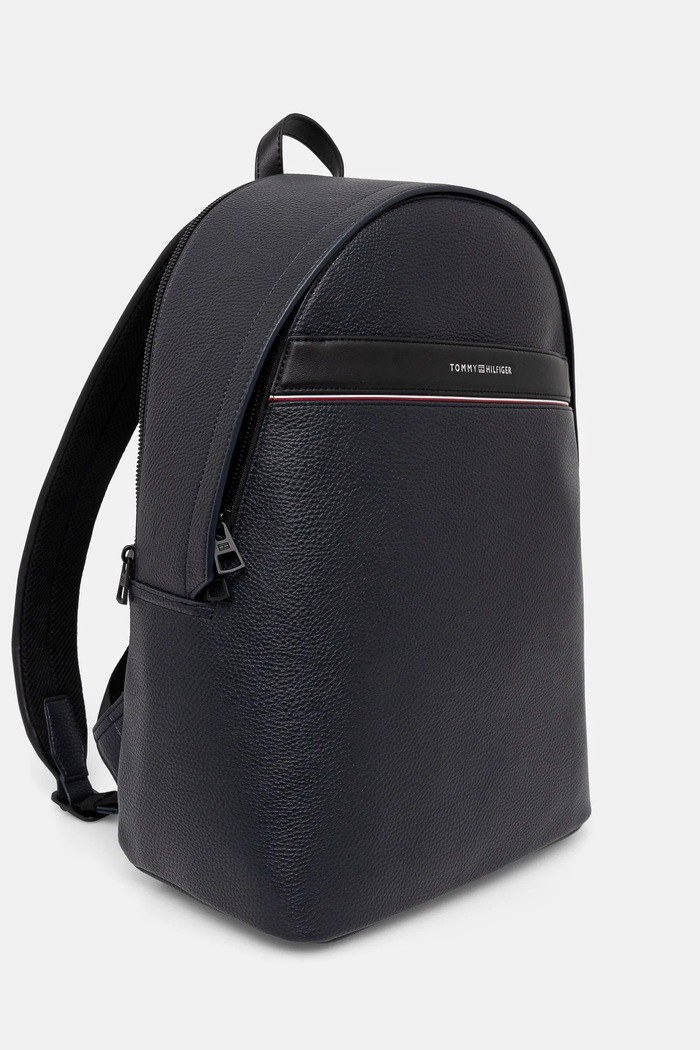 Tommy Hilfiger Batoh Tommy Hilfiger AM0AM13070 námořnická modř SS25