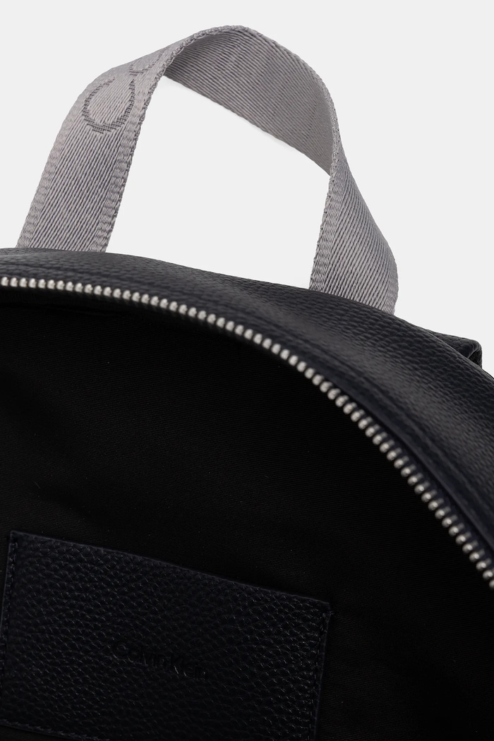 Batoh Calvin Klein Jeans LV04G3158G námořnická modř