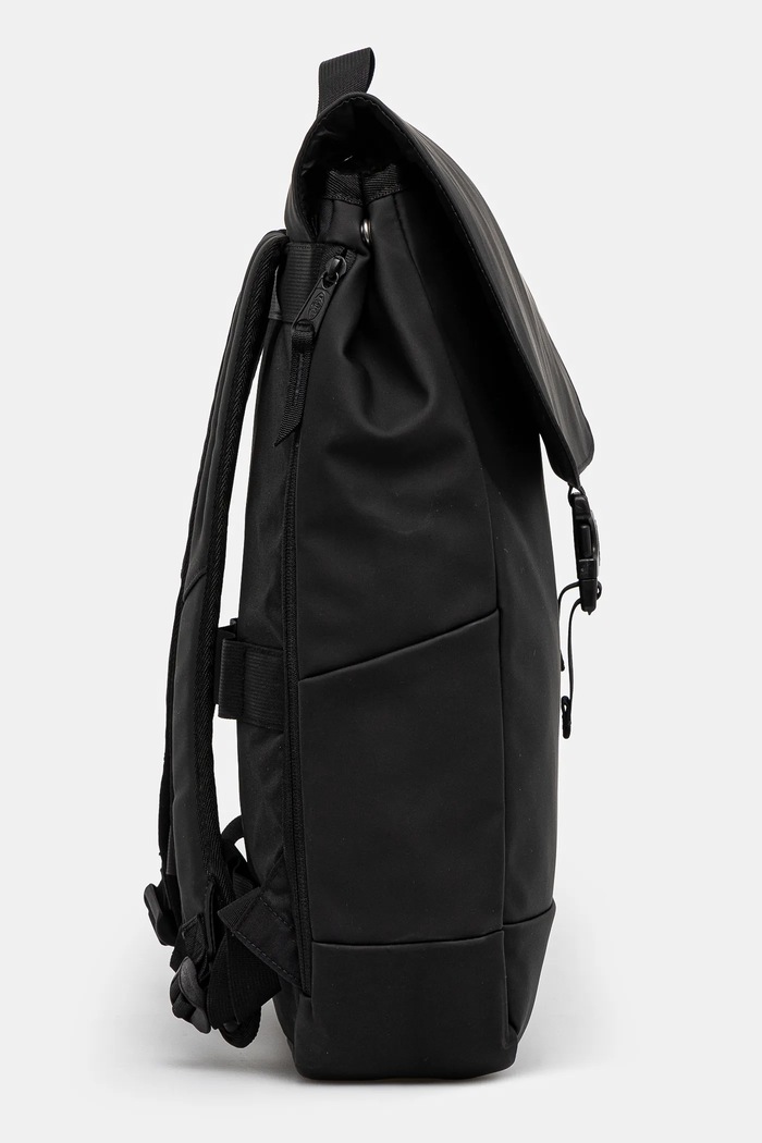 Раница Eastpak Yarin Cnnct EK0A5BJH1F51 черен SS25