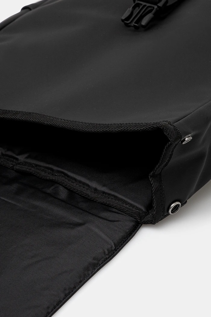 Раница Eastpak Yarin Cnnct EK0A5BJH1F51 черен
