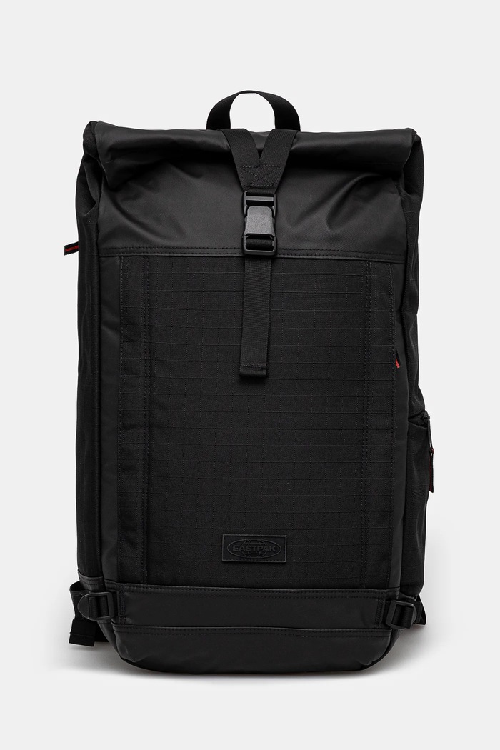 Eastpak plecak Tecum Roll Cnnct mieści A4 czarny EK0A5BFN9S31