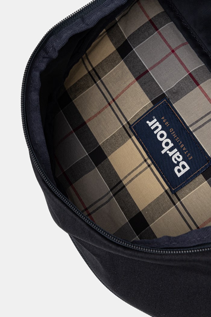 Barbour plecak miejski Cascade City Backpack UBA0735 granatowy