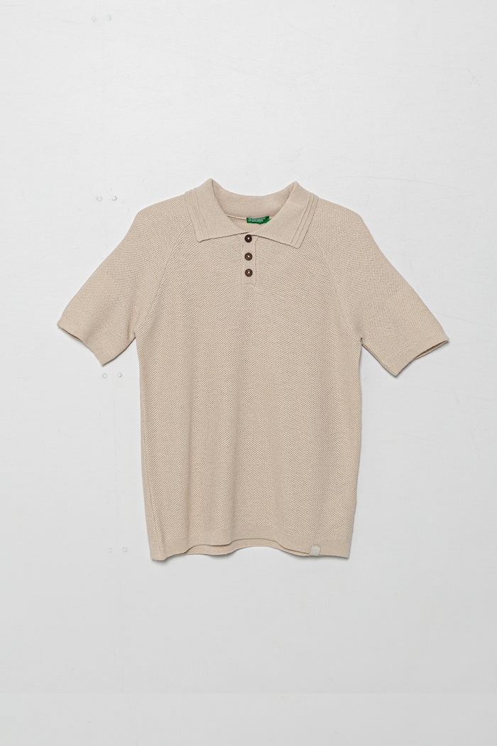United Colors of Benetton polo z domieszką lnu dziecięce z kołnierzykiem beżowy 104NC3005.G.Seasonal