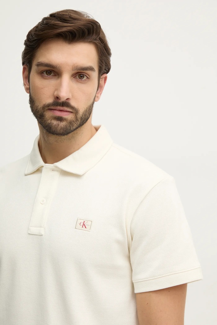 Тениска с яка Calvin Klein Jeans бежов J30J327040