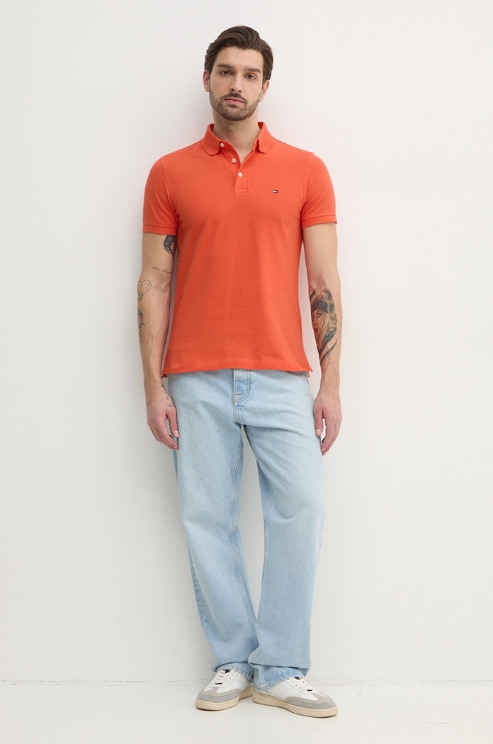 Tommy Hilfiger polo tričko bavlnené s elastanom MW0MW17771. oranžová SS26
