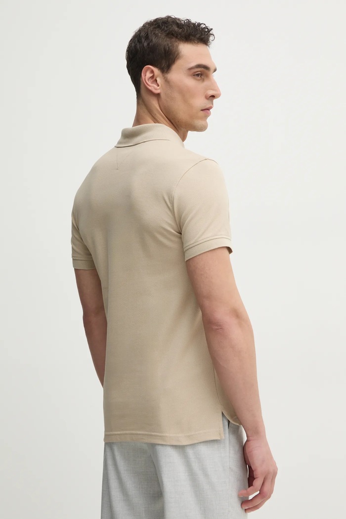 Oblečení Tommy Hilfiger polo bavlněné s elastanem MW0MW17771. béžová