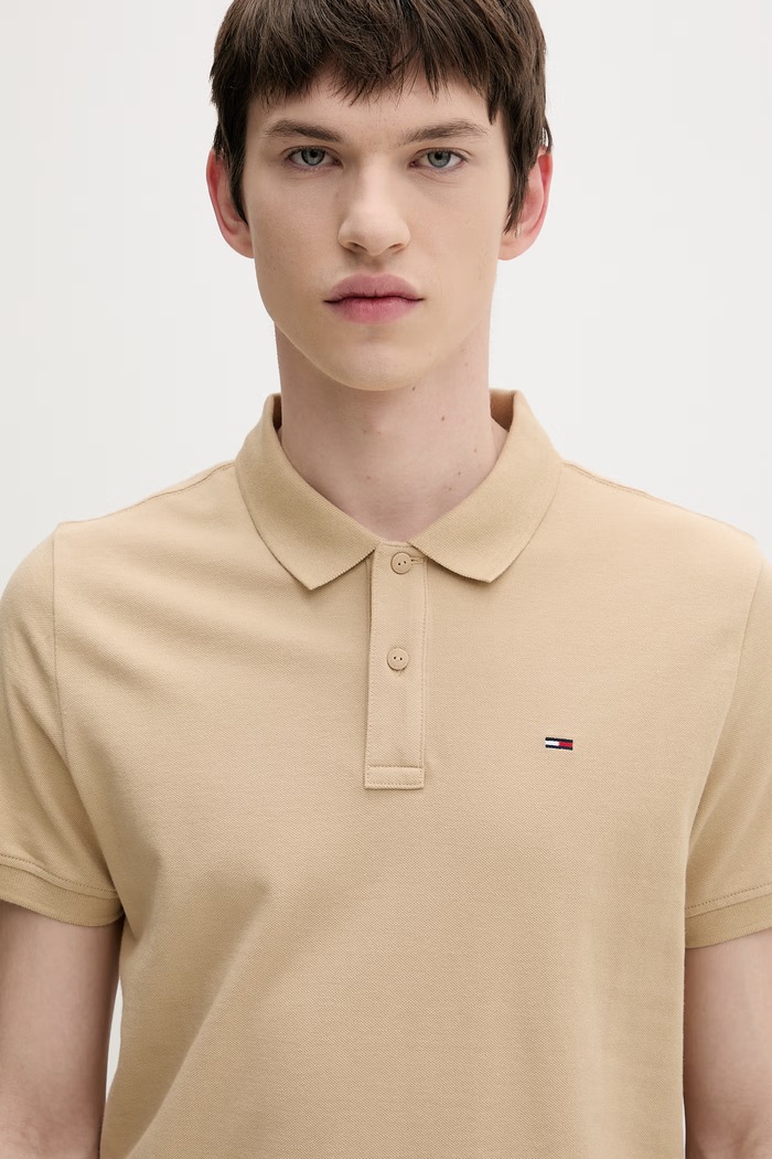 Tommy Jeans polo tričko pánske bavlnené béžová DM0DM20676