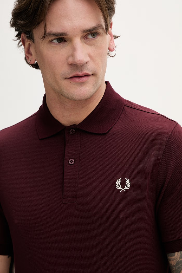Bavlněné polo tričko Fred Perry burgundské M6000.597