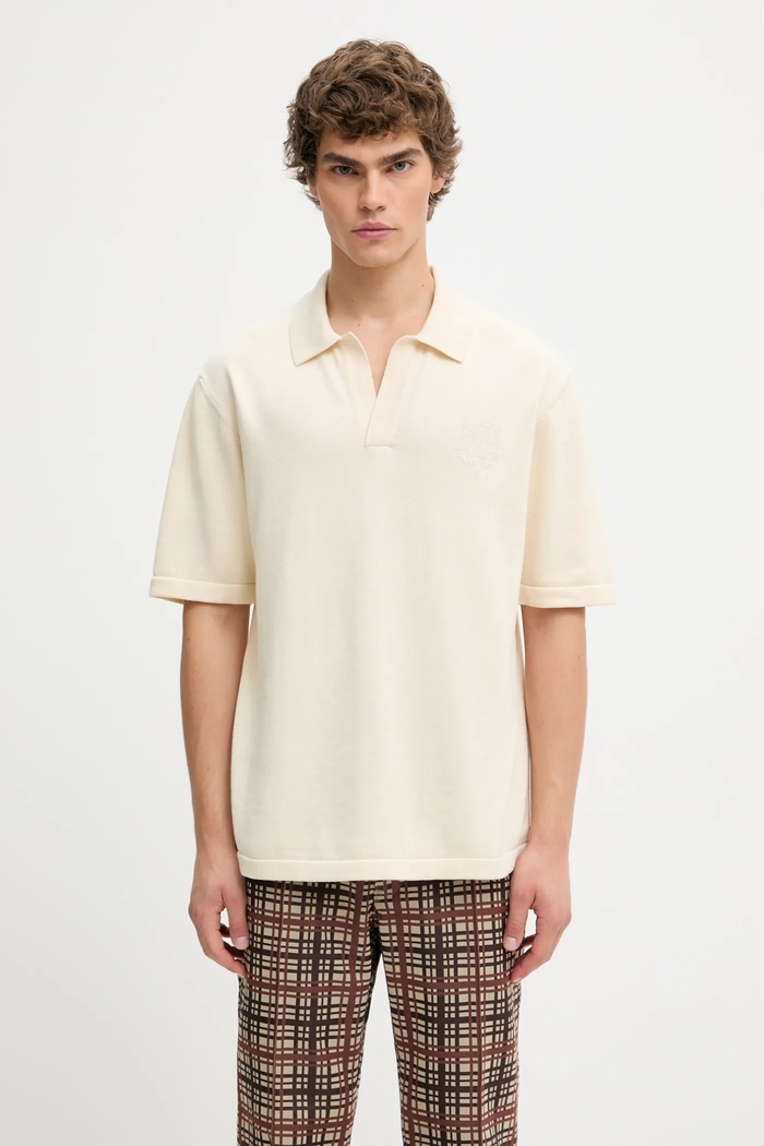 Бавовняне поло Maison Kitsuné Bold Fox Head Embroidered гладкий бежевий OM00205KT1135