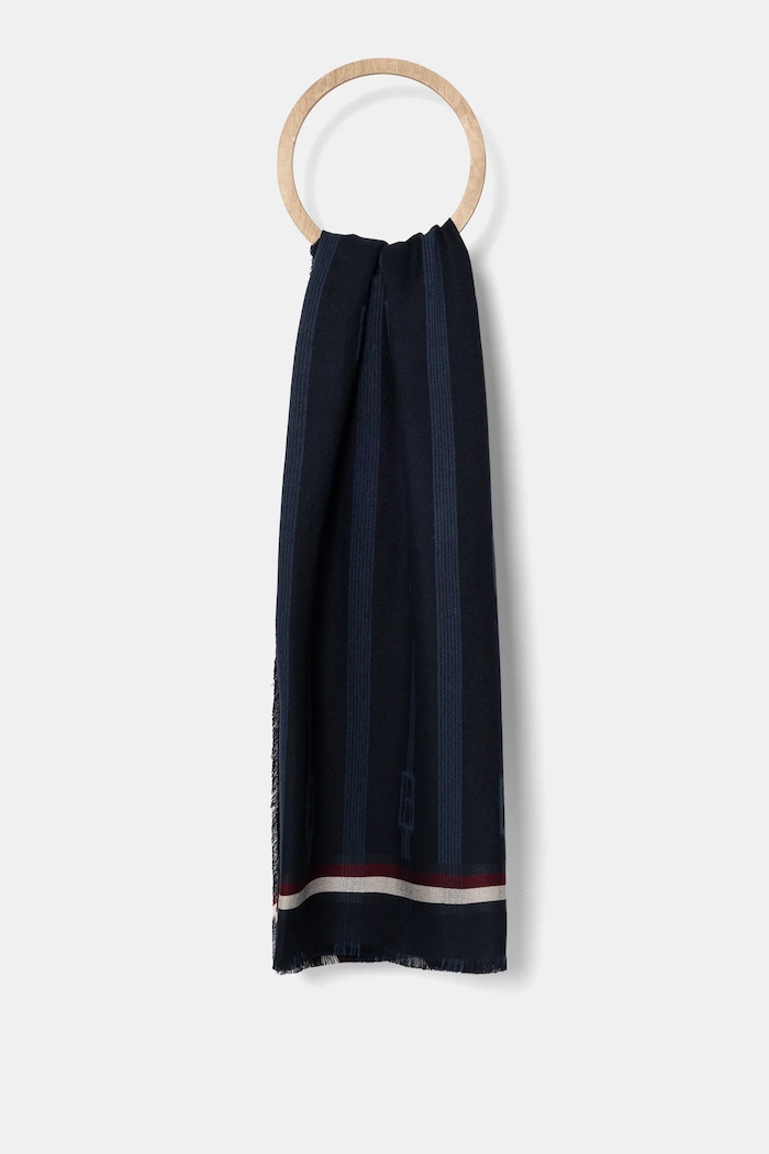 Šátek Tommy Hilfiger látka námořnická modř AW0AW17351