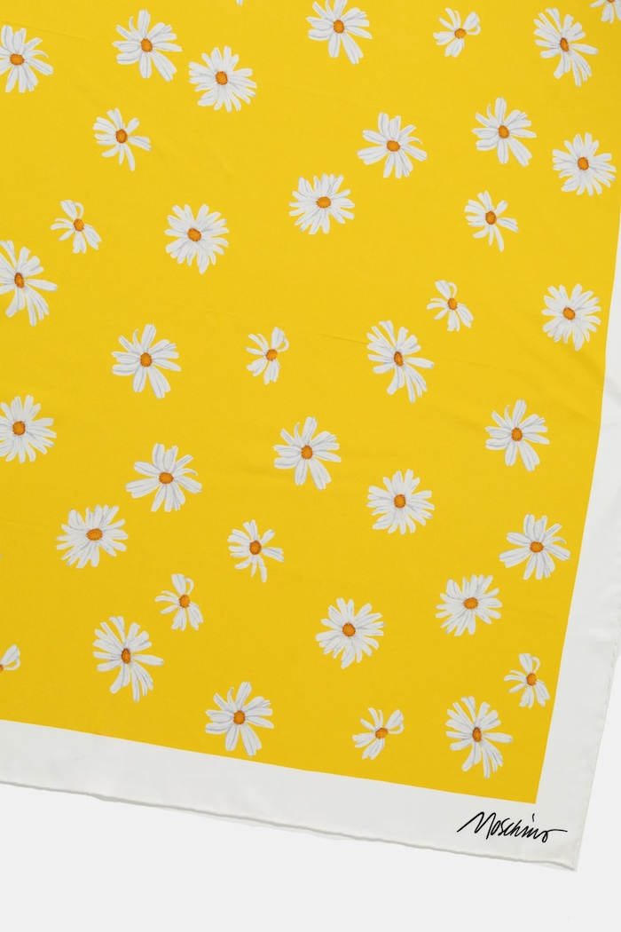Hedvábný šátek Moschino 90 x 90 cm M3228.3549 žlutá SS25