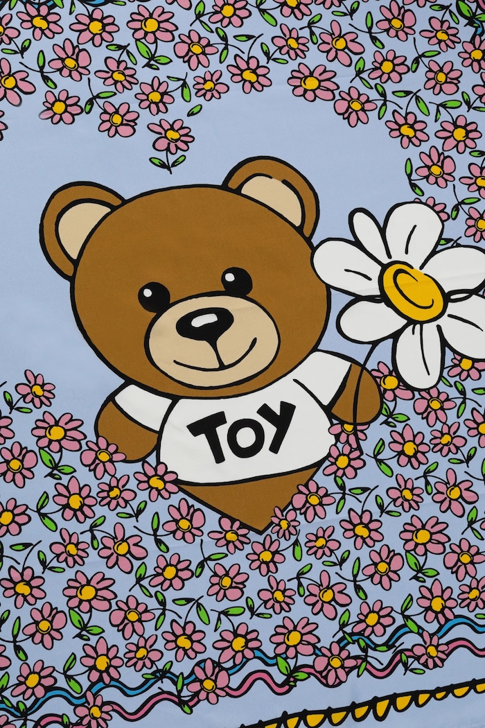 Hedvábný šátek Moschino 90 x 90 cm M3229.3549 modrá SS25