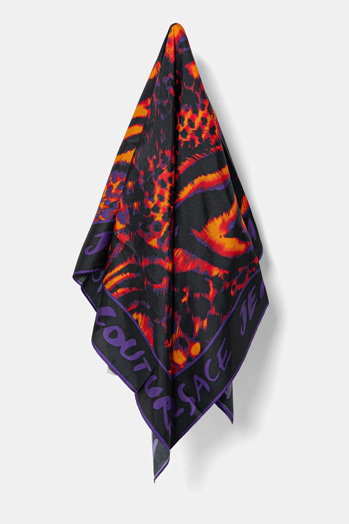 Versace Jeans Couture Eșarfă de mătase multicolor 78HA7H02.ZG352