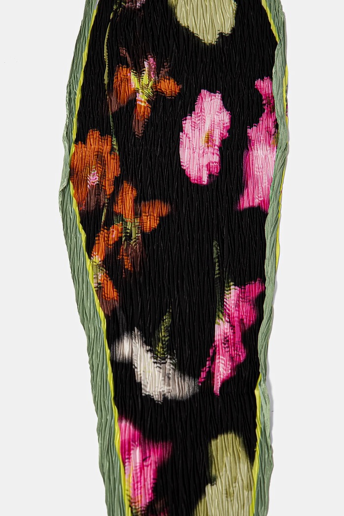 Desigual sál BOTANIC DREAMZ 25SAWA36 fekete SS25