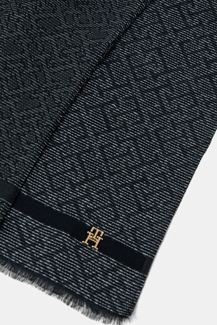 Bavlněný šátek Tommy Hilfiger AW0AW17143 námořnická modř SS25