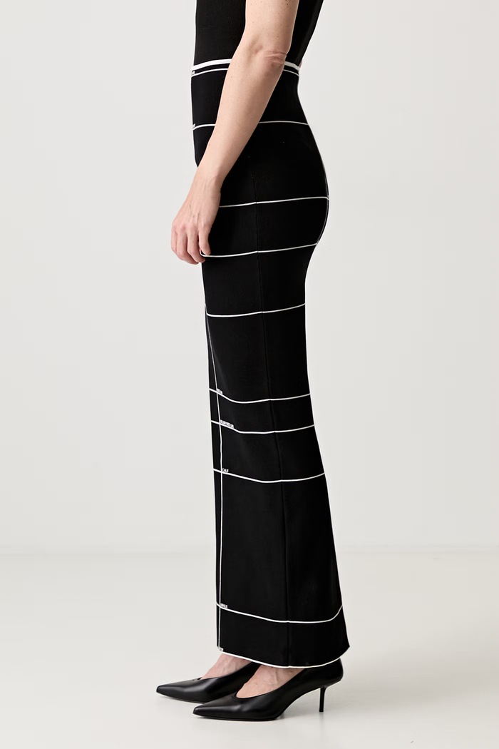 Vetements spódnica ołówkowa z wiskozą WA66KN120X czarny SS25