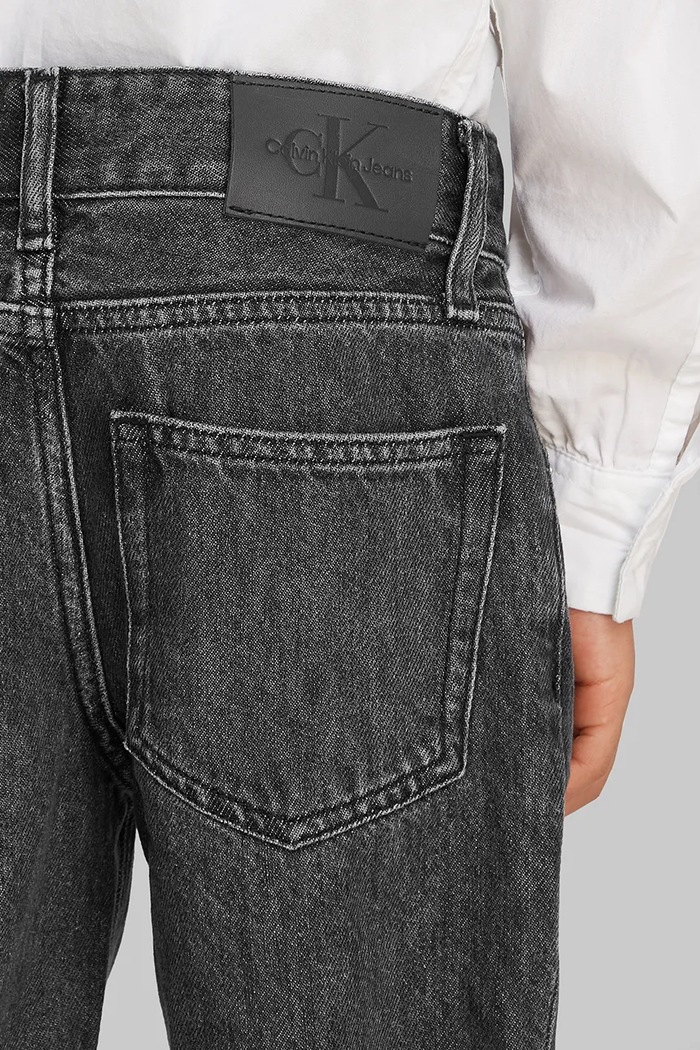 Παιδικά τζιν Calvin Klein Jeans STRAIGHT IB0IB02479.PPYA μαύρο