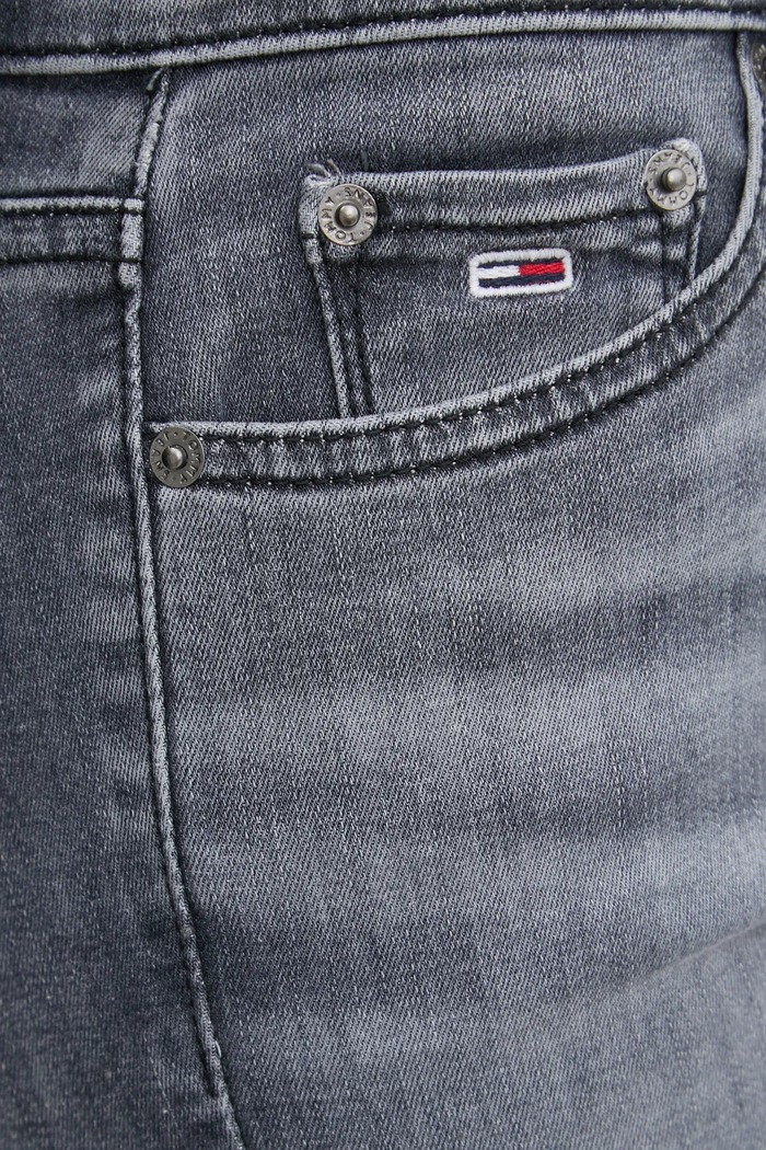 Tommy Jeans farmer szürke DW0DW19557