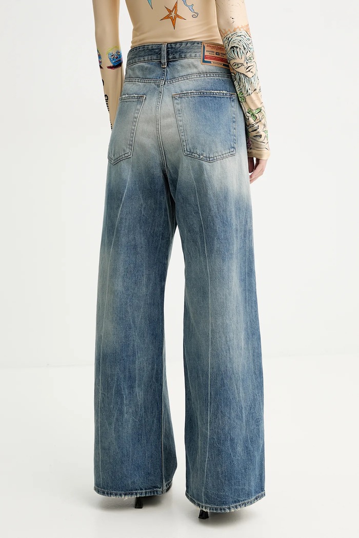 Odzież Diesel jeansy bawełniane 1996 D-SIRE L.32 TROUSERS A06925.09L47 niebieski