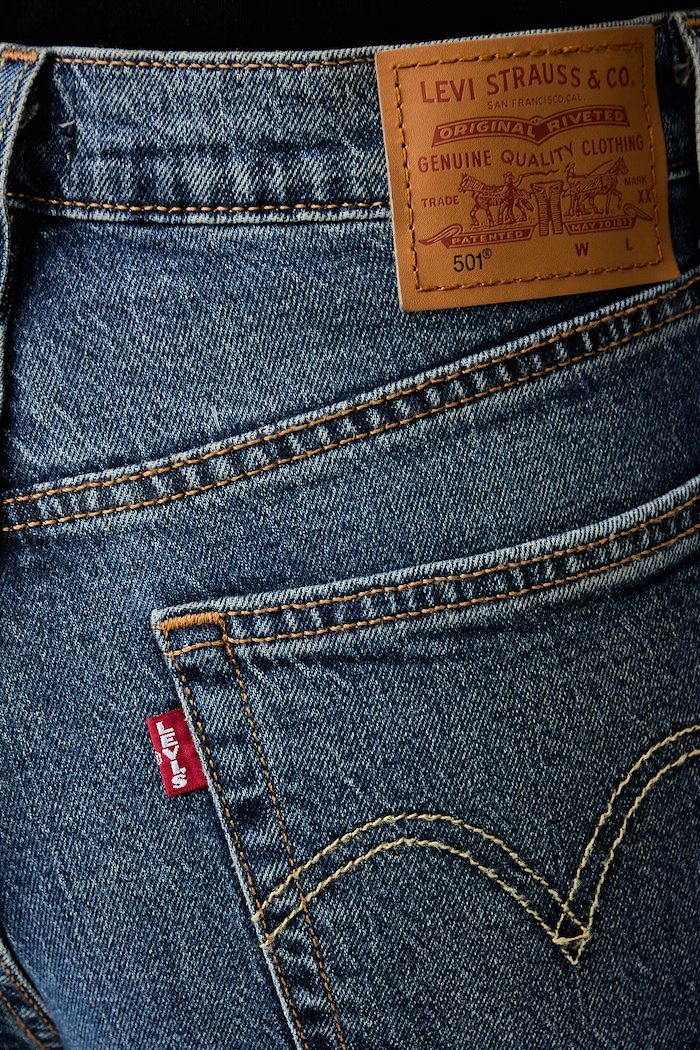 Levi's rifle dámske 501® CROP LIGHTWEIGHT modrá A8746