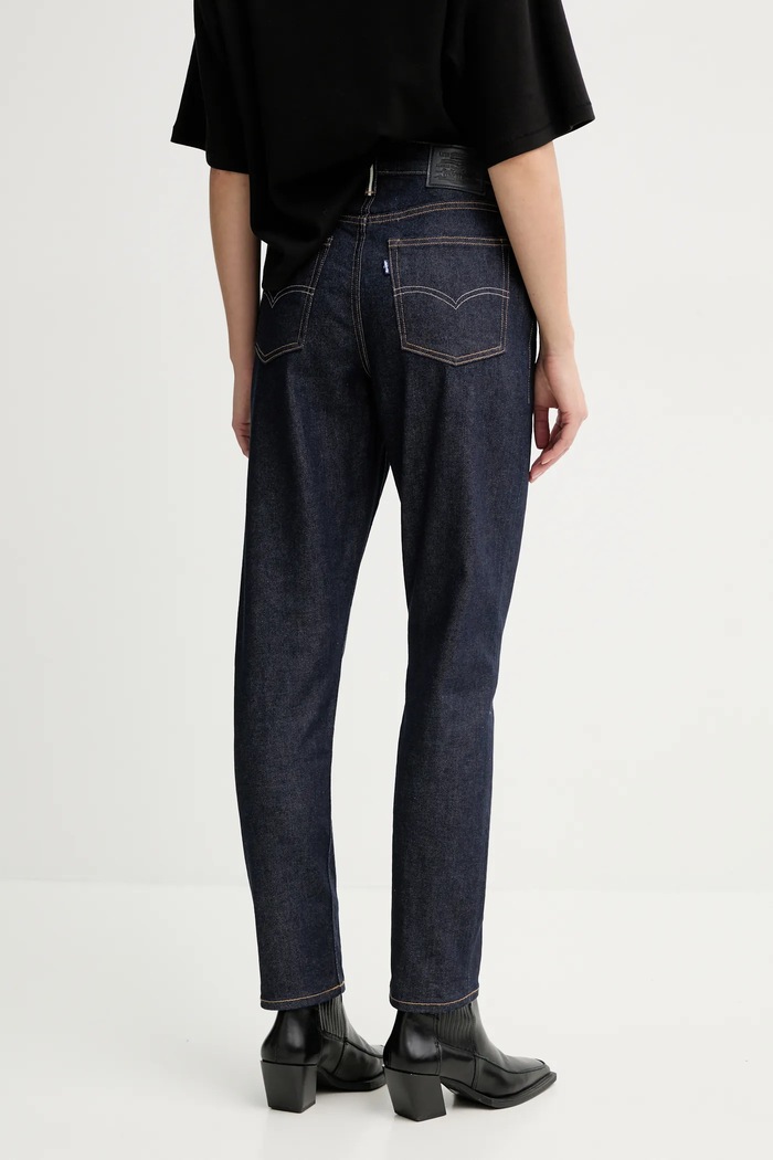 Odzież Levi's jeansy HI-RISE BOYFRIEND A5893 granatowy