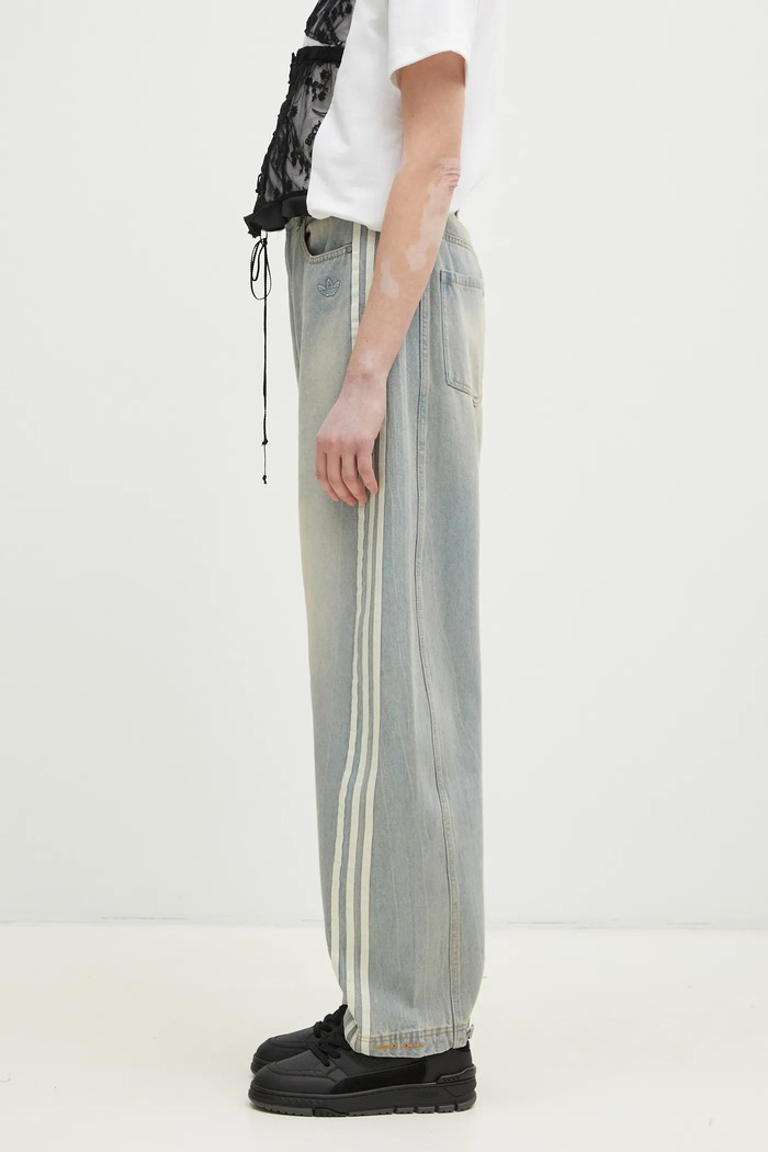 Хлопковые джинсы adidas Originals DENIM BN PANT JX9212 голубой SS26