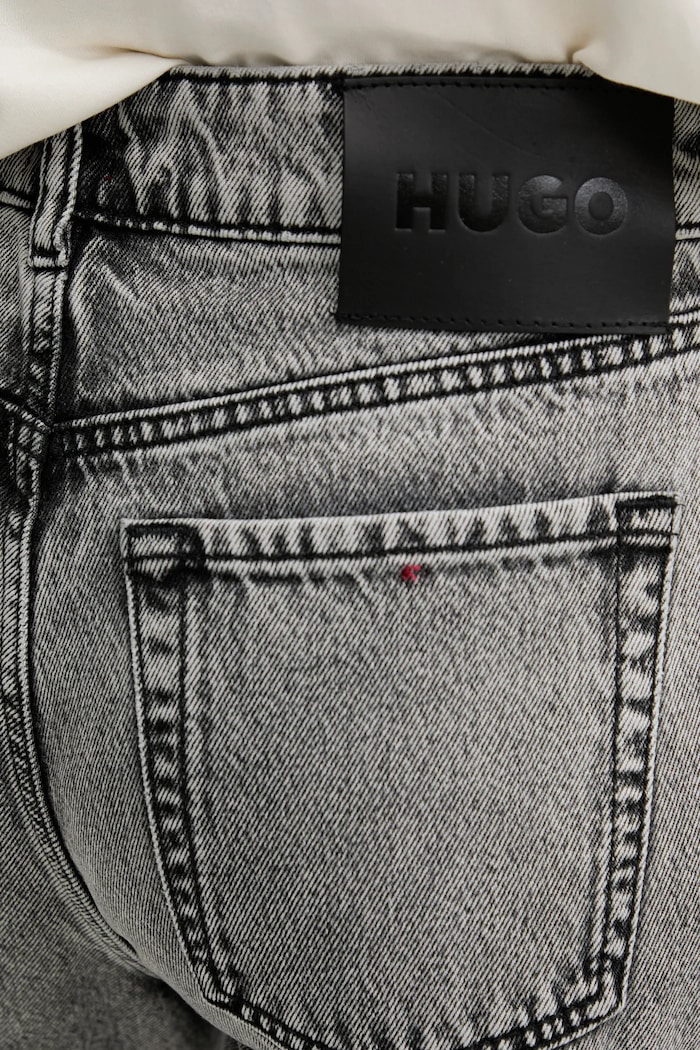 Džíny HUGO 50539781 šedá