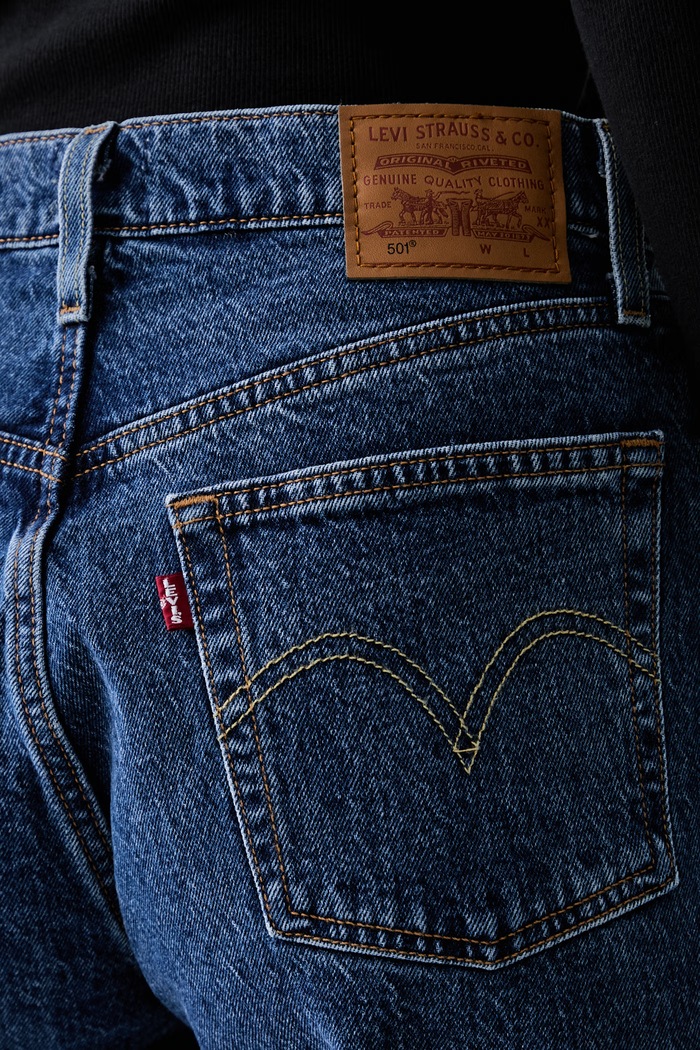 Levi's kavbojke ženske 501® CROP modra 36200
