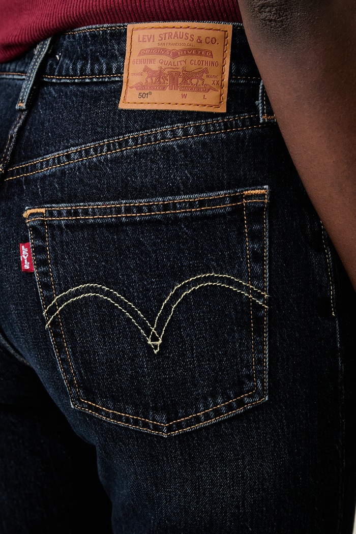 Levi's džíny dámské 501® CROP námořnická modř 36200