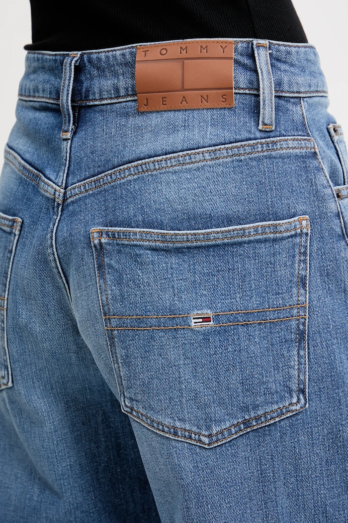 Tommy Jeans jeansy niebieski DW0DW20062