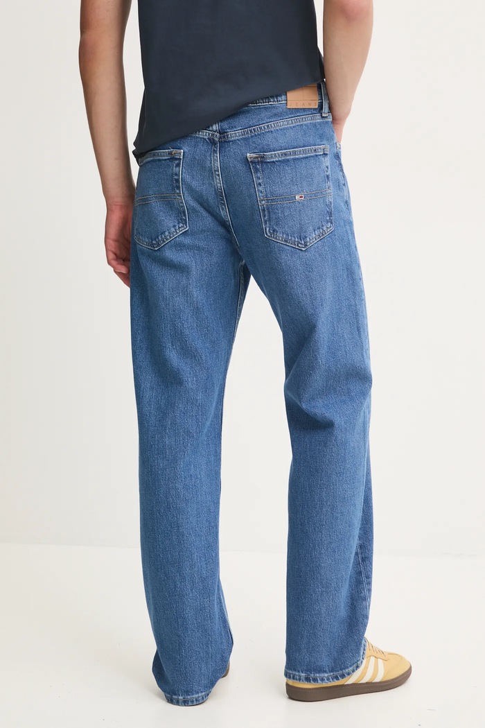 Odzież Tommy Jeans jeansy DM0DM21180 niebieski