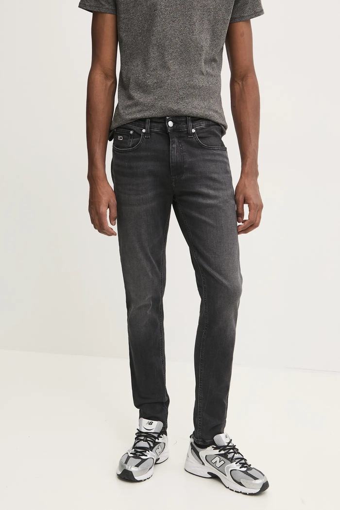Rifle Tommy Jeans čierna DM0DM18145