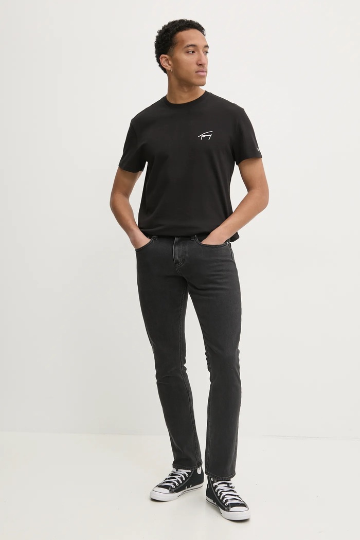 Tommy Jeans jeansy DM0DM21135 czarny SS25