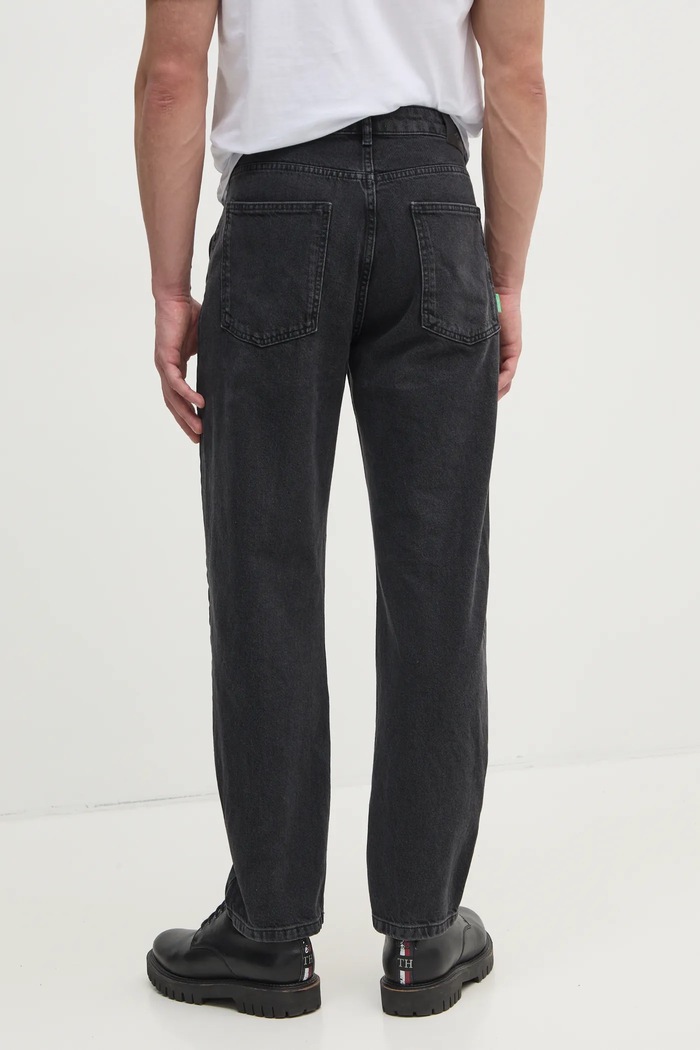 Odzież United Colors of Benetton jeansy 49BTUE01M czarny