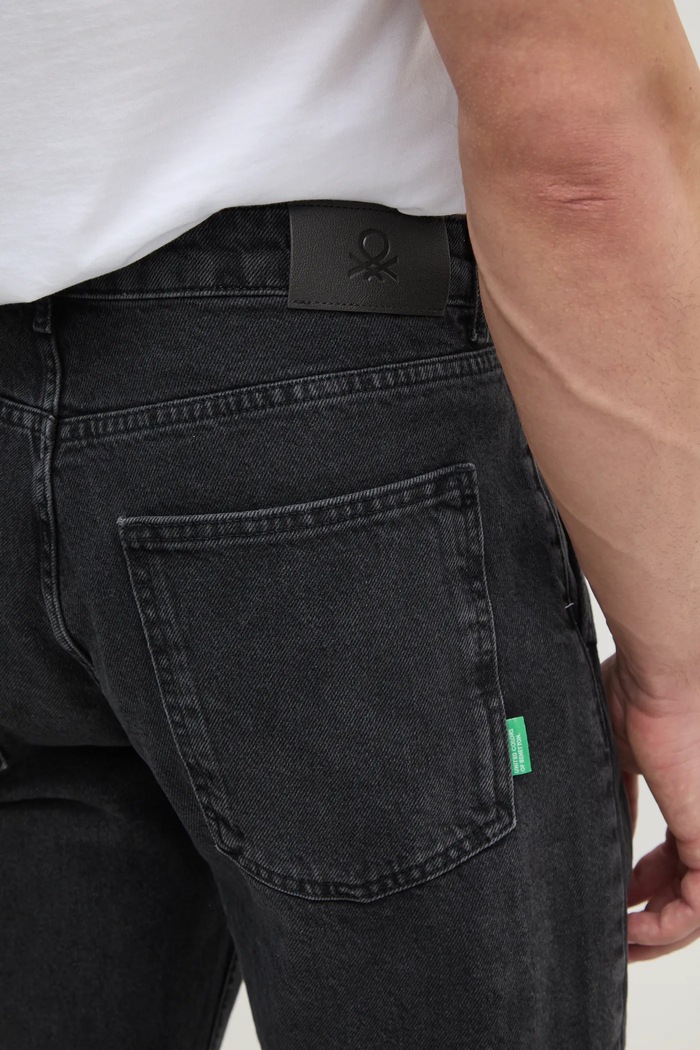 United Colors of Benetton jeansy czarny 49BTUE01M