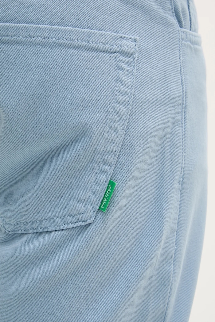 United Colors of Benetton jeansy bawełniane niebieski 4RZVUE01W