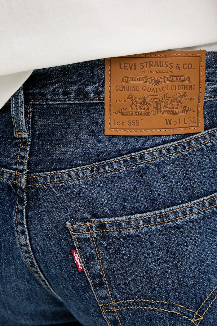 Levi's jeansy z domieszką lnu 555 RELAXED STRAIGHT granatowy 000LO.0011