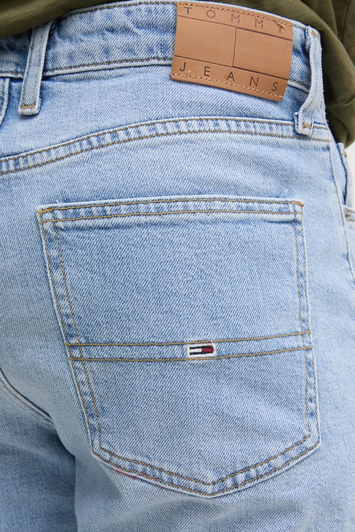 Дънки Tommy Jeans син DM0DM20979