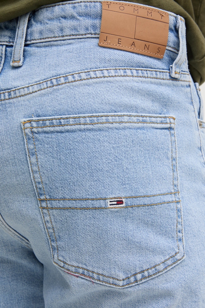 Дънки Tommy Jeans син DM0DM20979