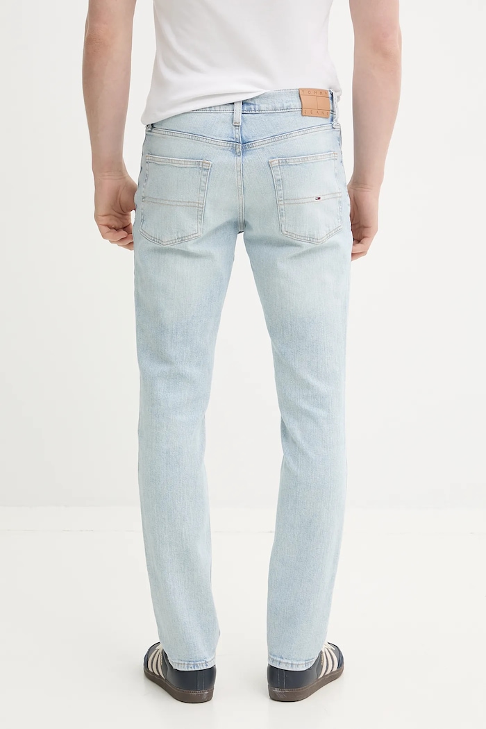 Oblečení Džíny Tommy Jeans DM0DM20983 modrá